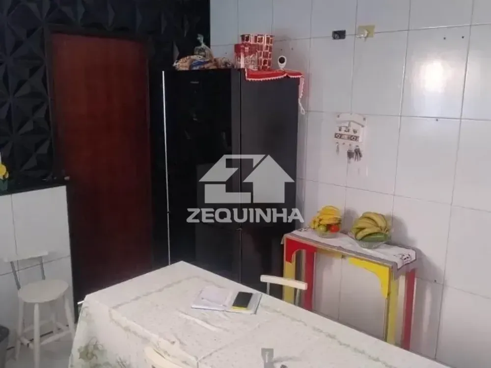 Casa, 3 quartos, 130 m² - Foto 2