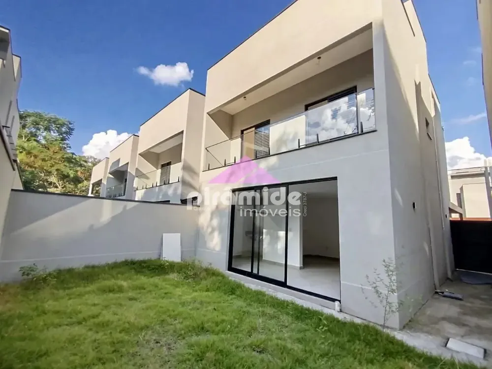 Casa, 3 quartos, 110 m² - Foto 1