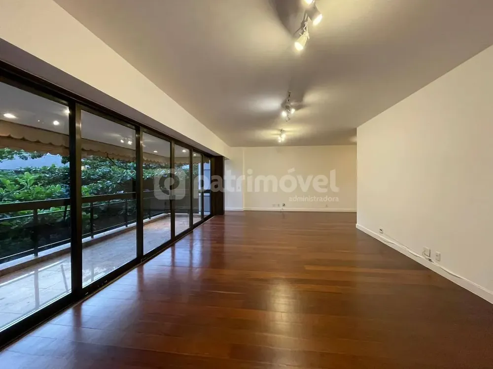 Apartamento, 4 quartos, 271 m² - Foto 1