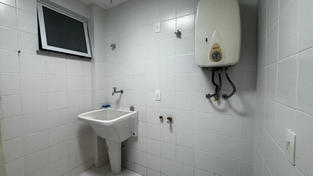 Apartamento à venda com 4 quartos, 211m² - Foto 13