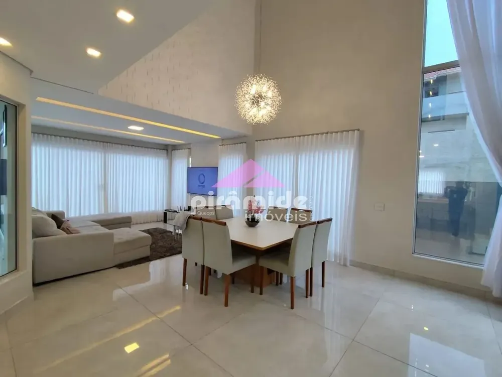 Casa, 3 quartos, 247 m² - Foto 3