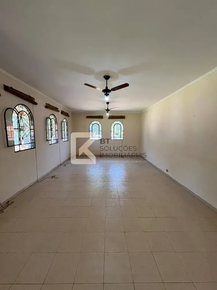 Chácara, 4 quartos, 3000 m² - Foto 1