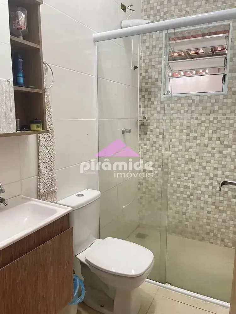 Casa, 3 quartos, 209 m² - Foto 2