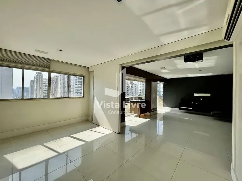 Apartamento, 3 quartos, 220 m² - Foto 1