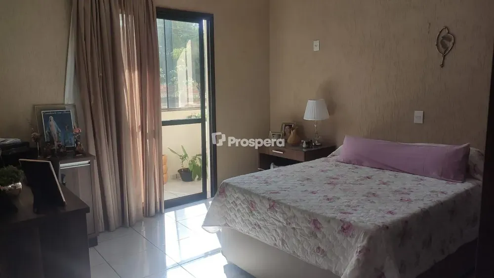 Apartamento, 3 quartos, 160 m² - Foto 2