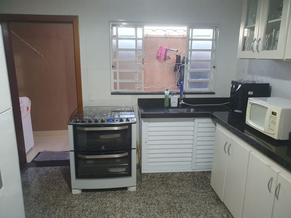 Casa à venda com 3 quartos, 80m² - Foto 7