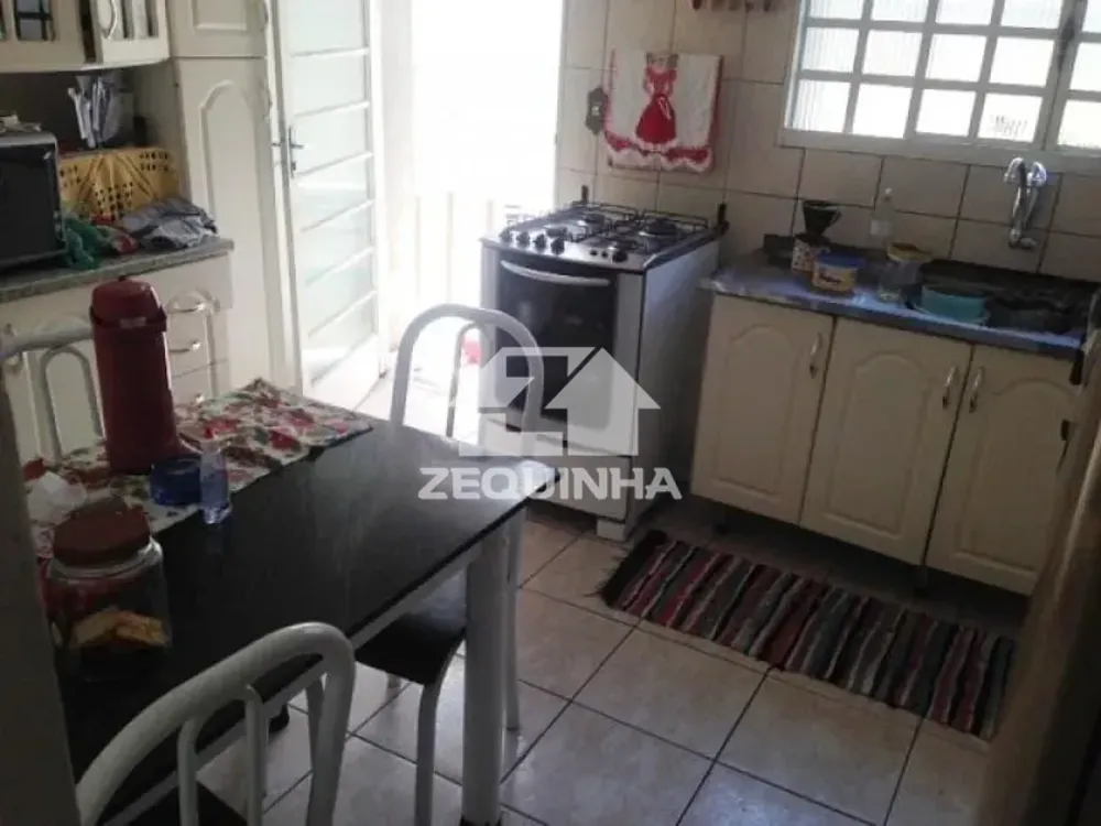 Casa, 2 quartos, 120 m² - Foto 1