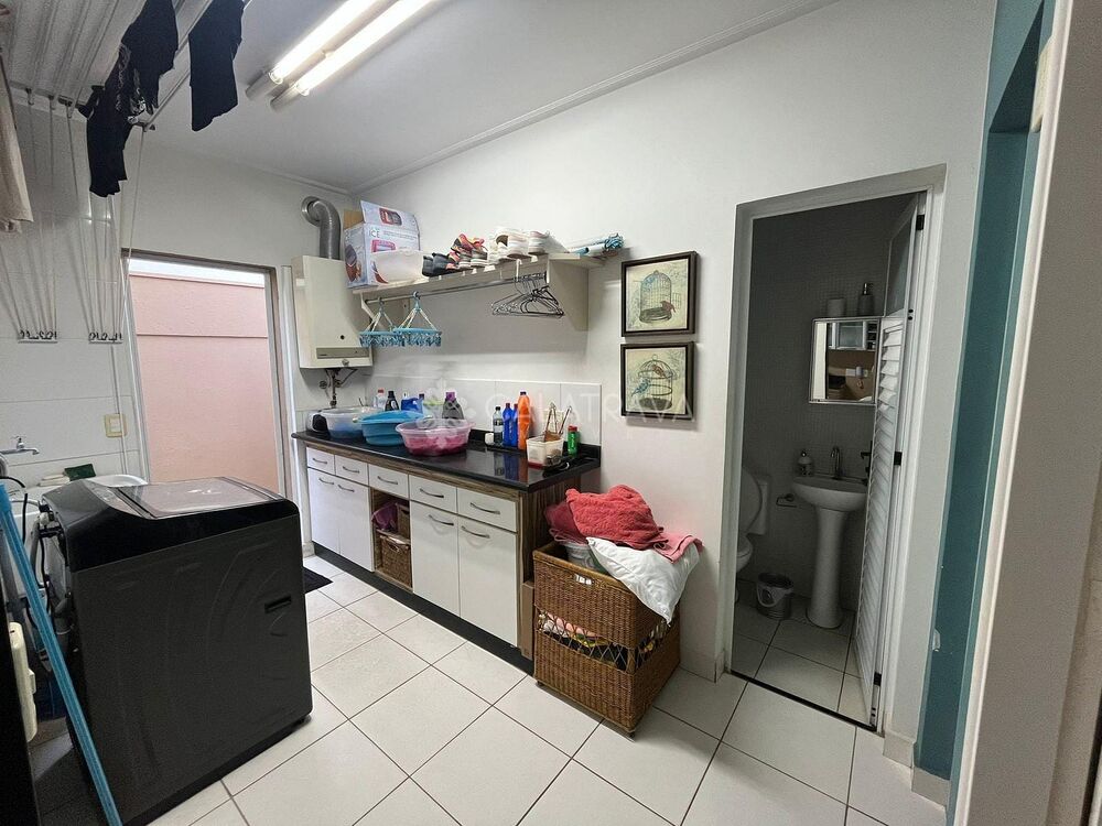 Casa à venda com 4 quartos, 320m² - Foto 6