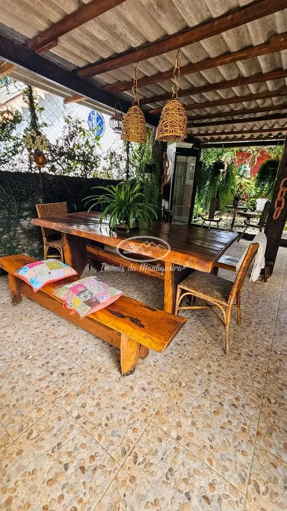 Casa, 3 quartos, 200 m² - Foto 1