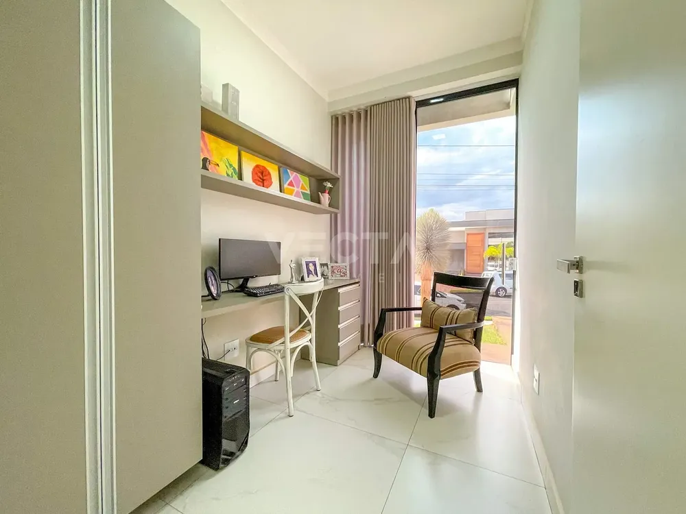 Casa, 3 quartos, 212 m² - Foto 1