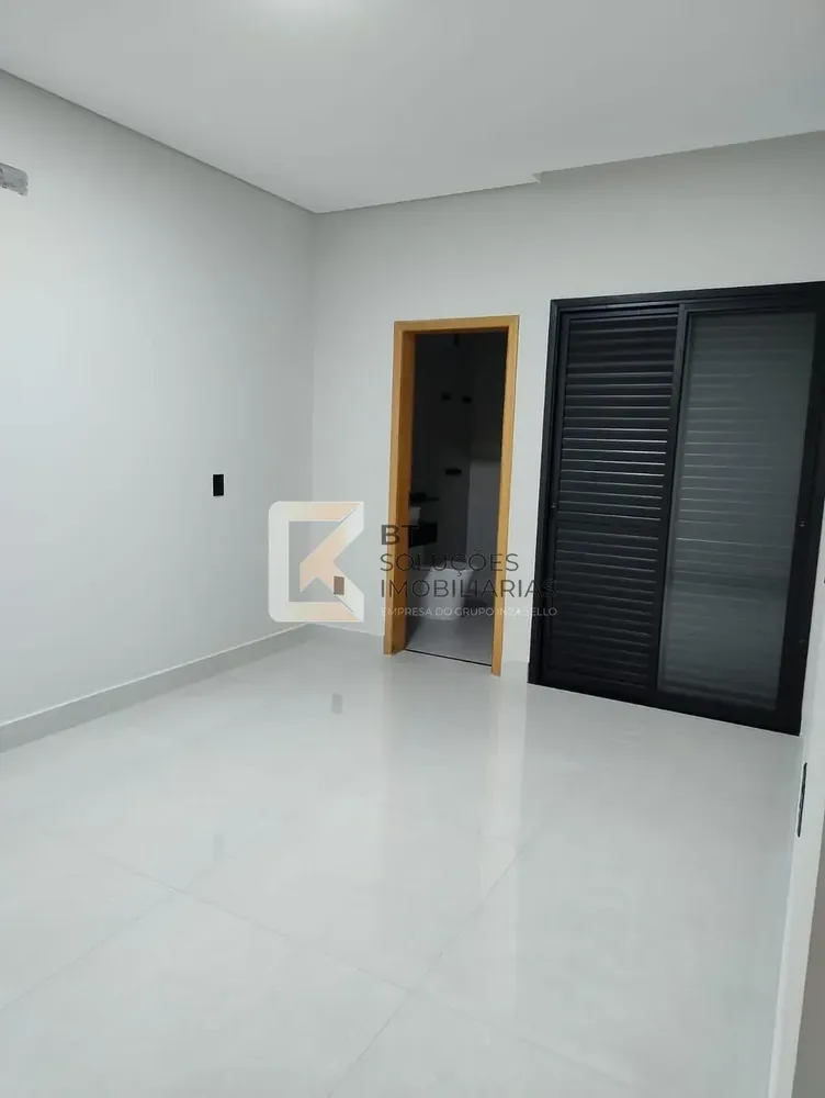 Casa, 3 quartos, 96 m² - Foto 1