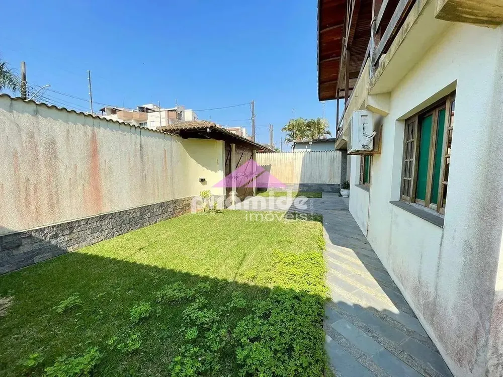 Casa, 4 quartos, 351 m² - Foto 4