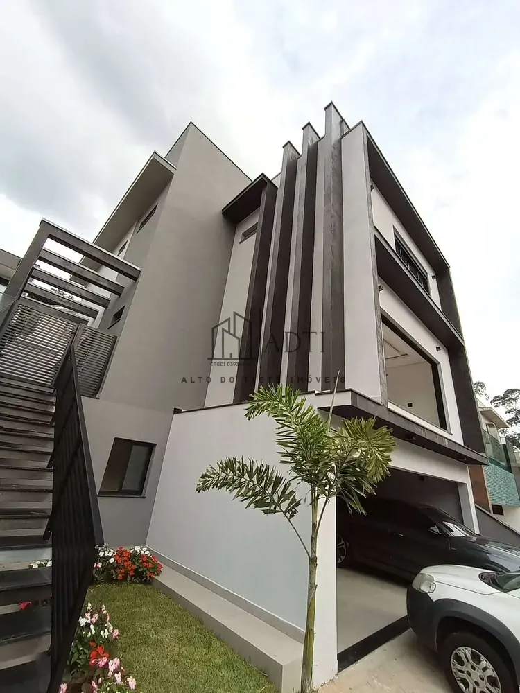 Casa, 3 quartos, 240 m² - Foto 7