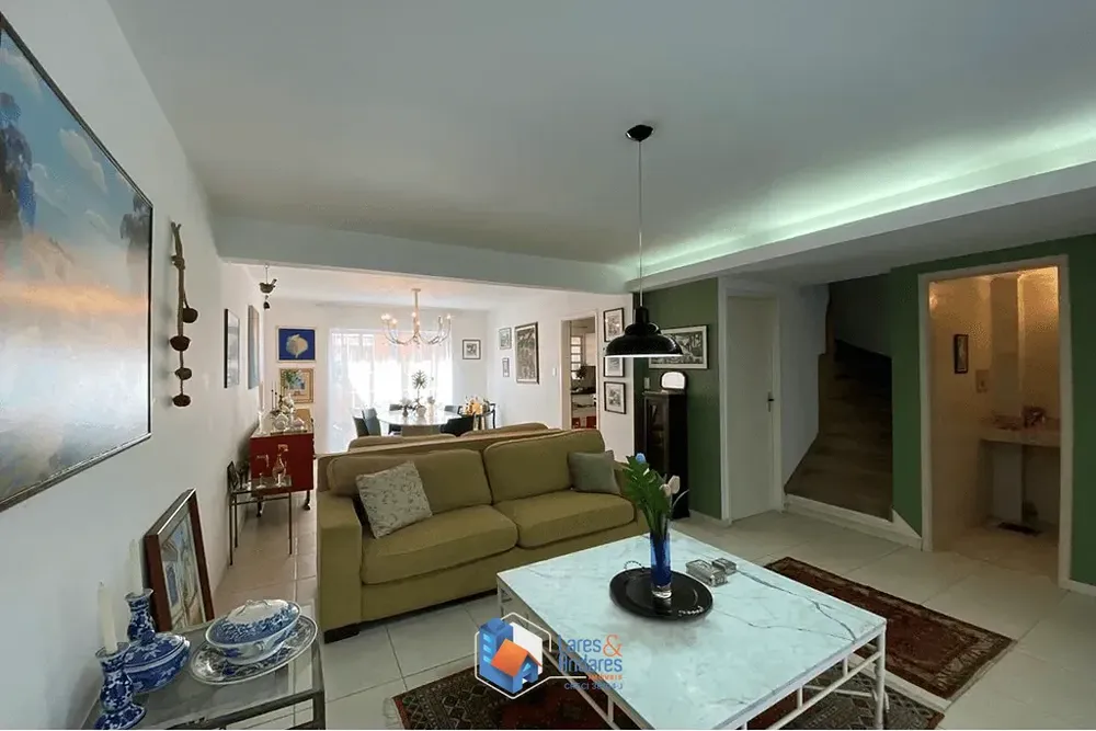 Casa, 3 quartos, 164 m² - Foto 1