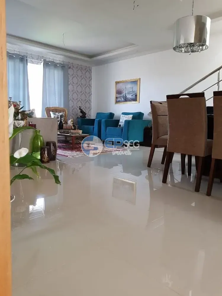 Sobrado, 4 quartos, 250 m² - Foto 2