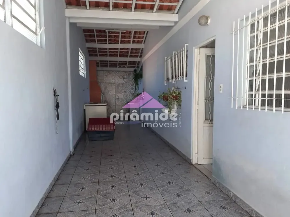 Casa, 4 quartos, 208 m² - Foto 2