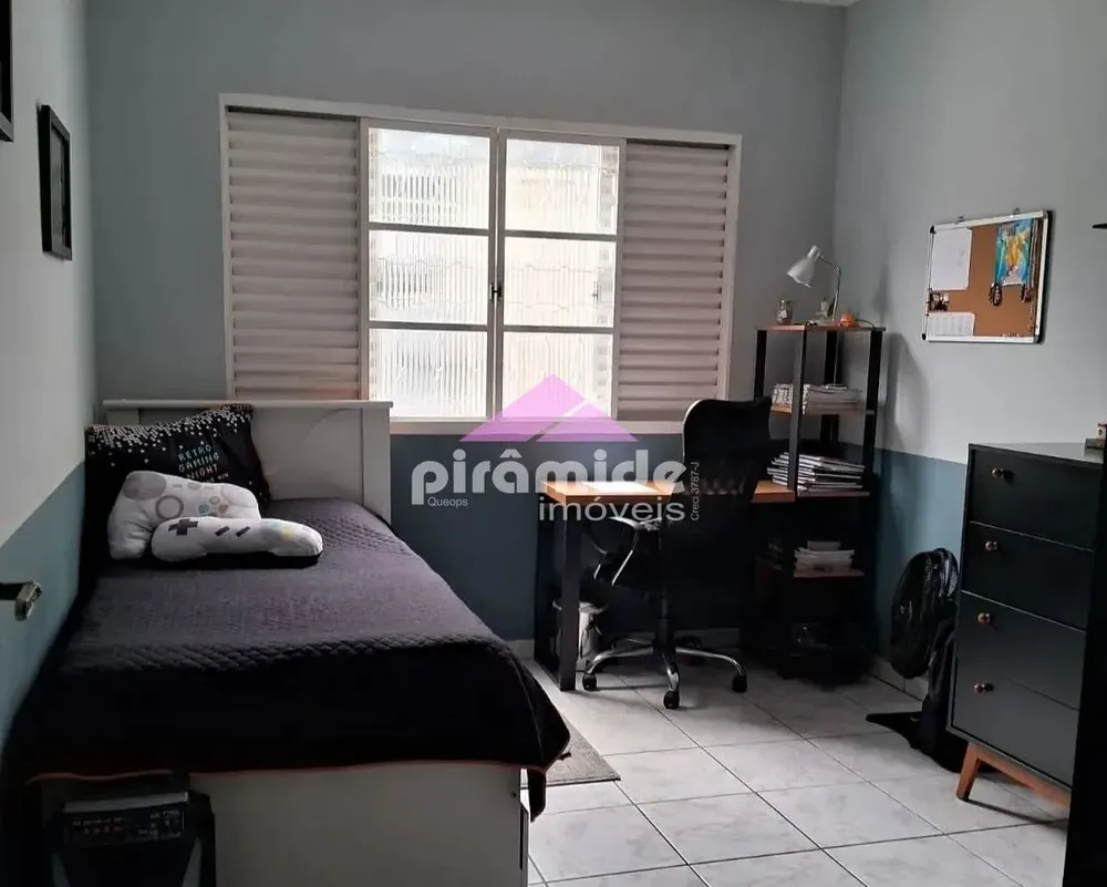 Casa, 4 quartos, 208 m² - Foto 4