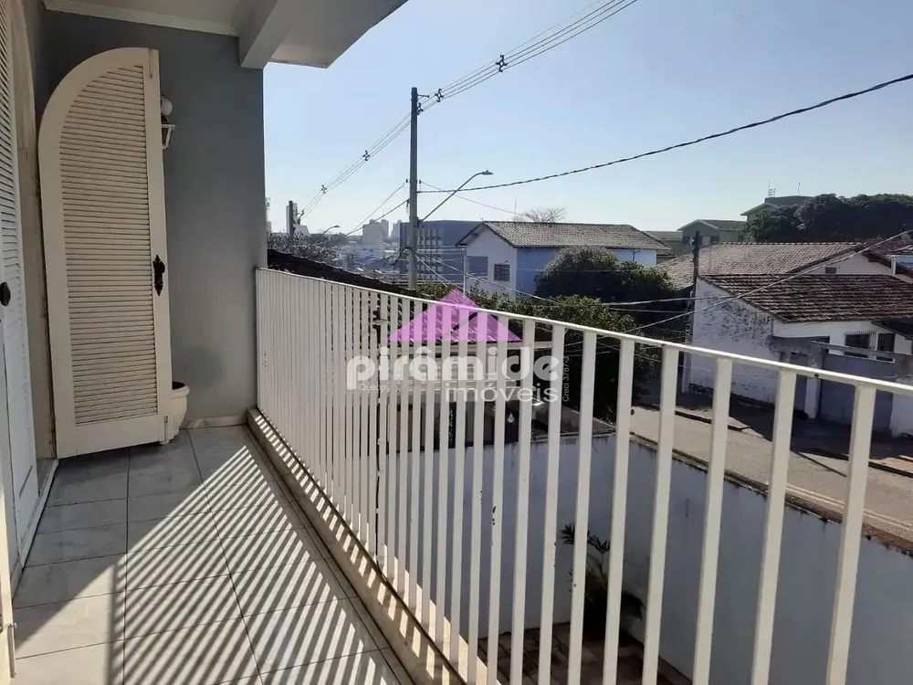 Casa, 4 quartos, 208 m² - Foto 7
