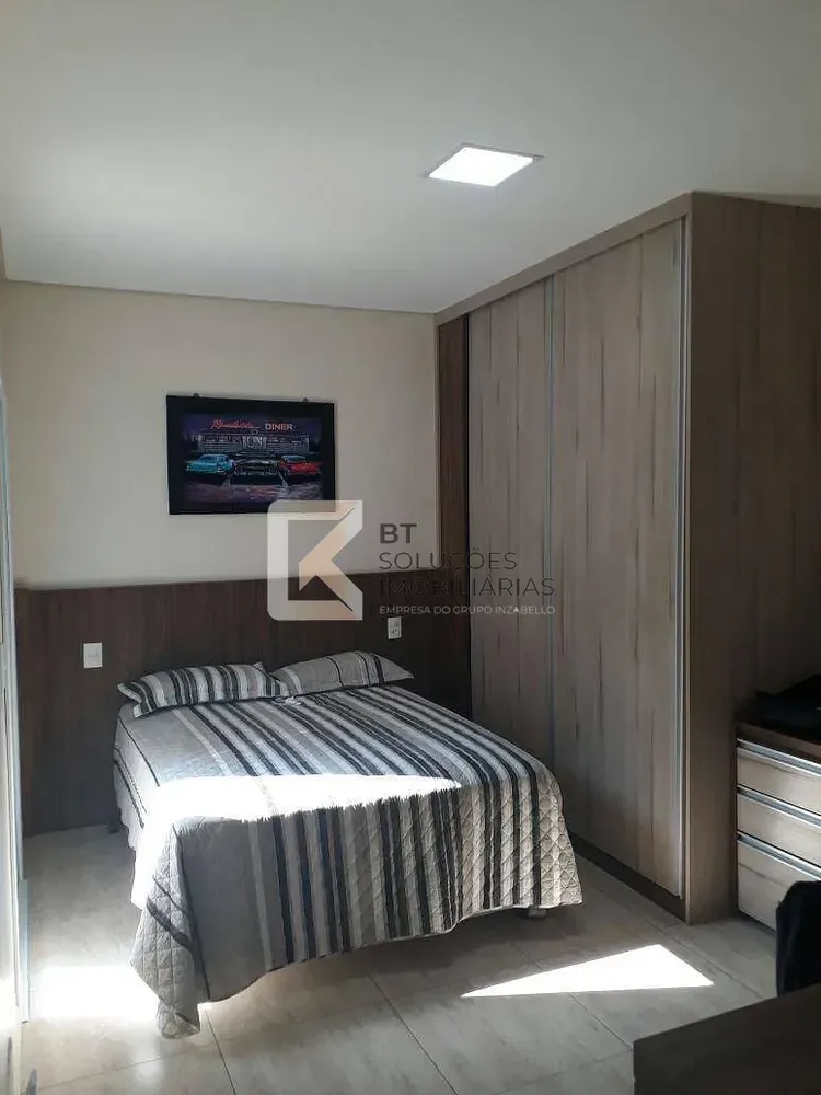 Casa, 4 quartos, 214 m² - Foto 2