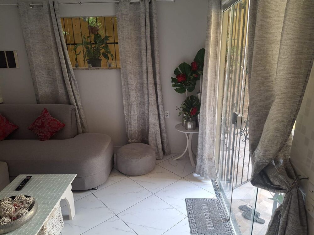 Casa para alugar com 3 quartos, 98m² - Foto 4
