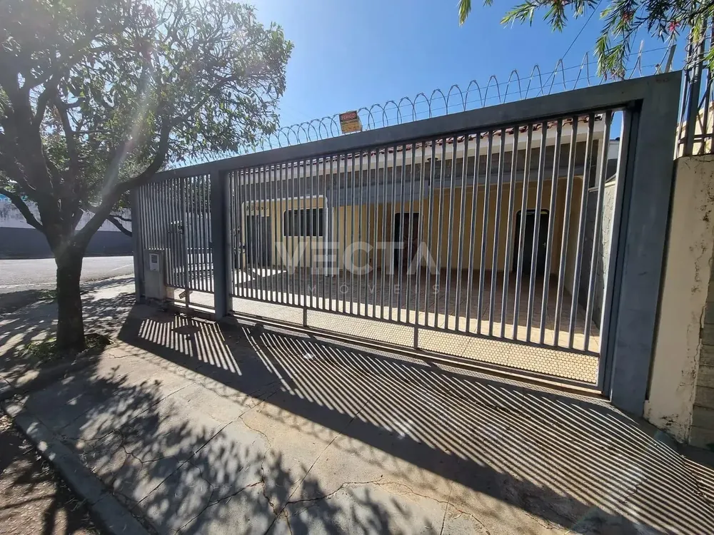 Casa, 4 quartos, 183 m² - Foto 1