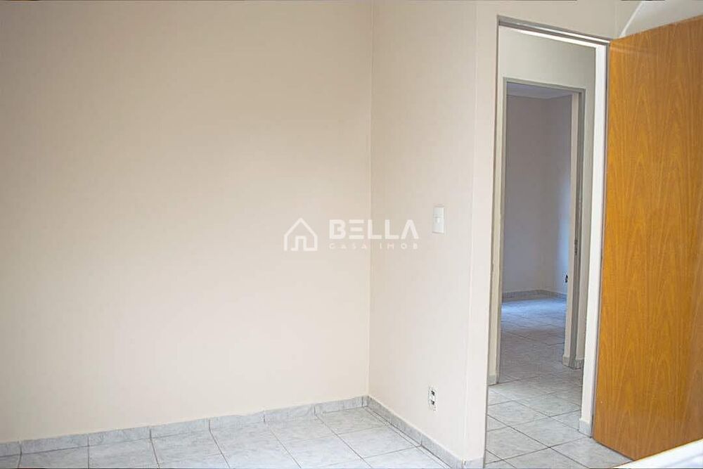 Casa à venda com 3 quartos, 106m² - Foto 3