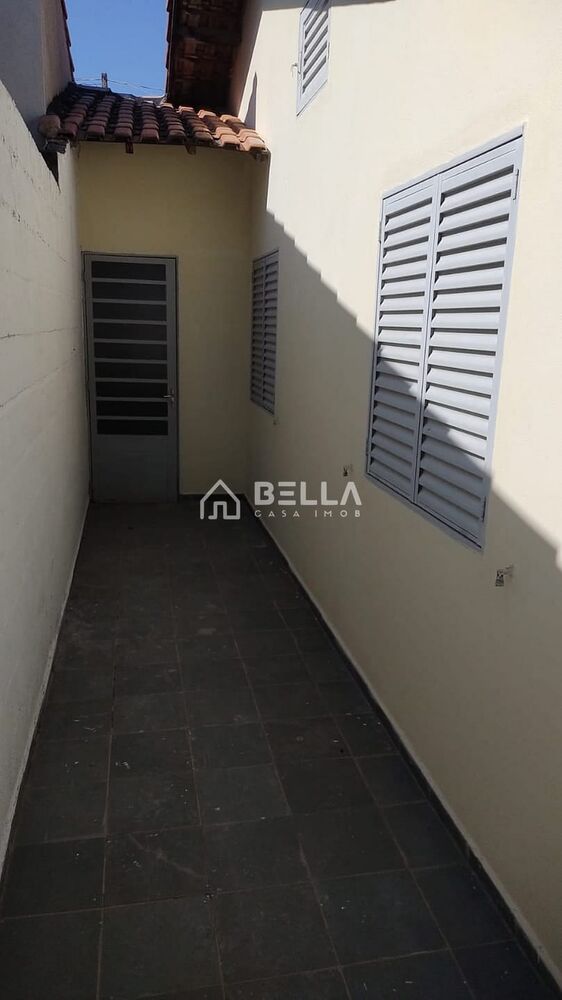 Casa à venda com 3 quartos, 106m² - Foto 5