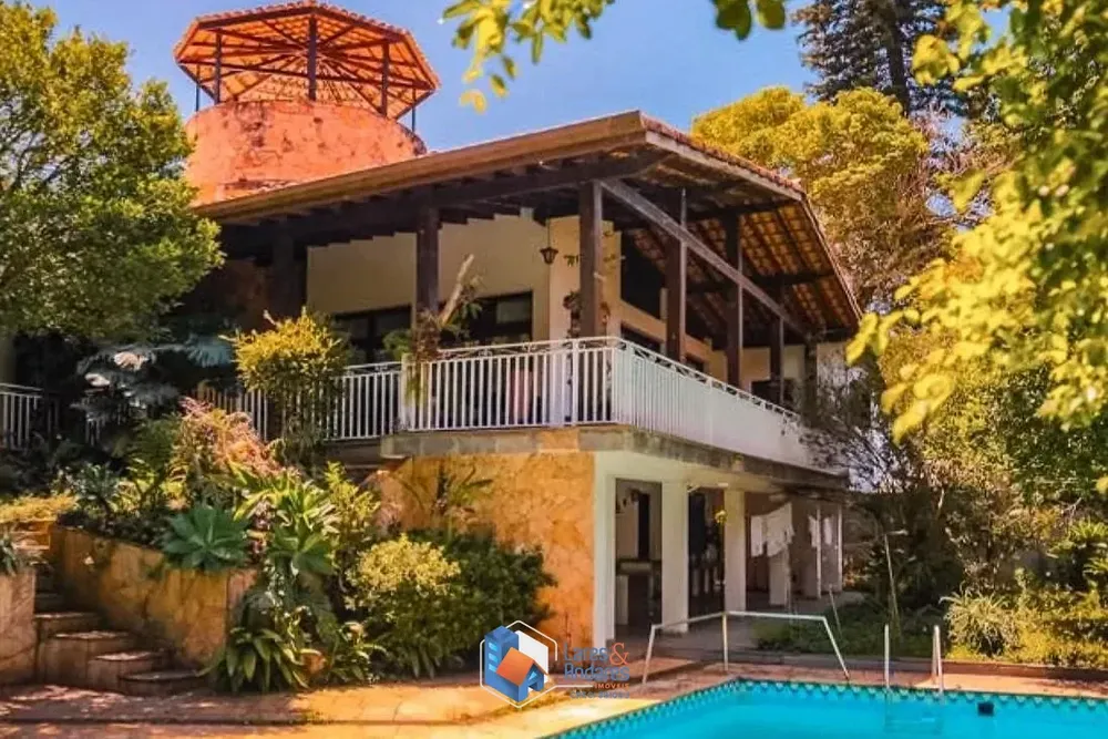Casa, 4 quartos, 380 m² - Foto 1
