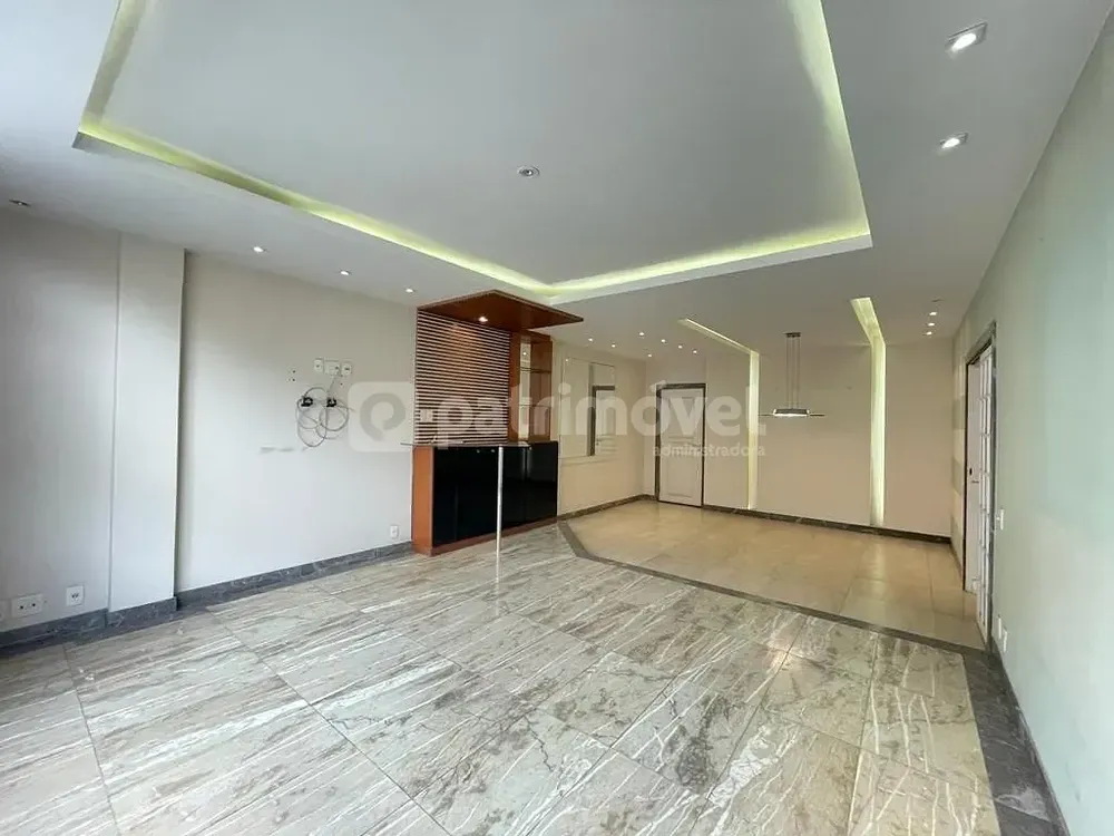 Apartamento, 3 quartos, 206 m² - Foto 1