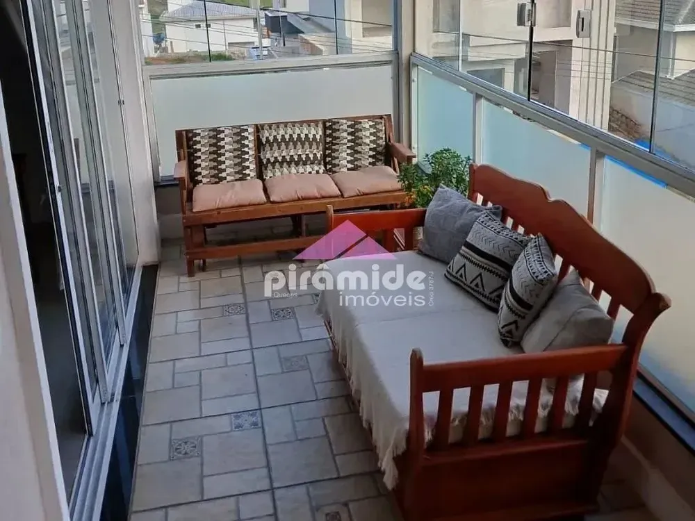 Casa, 3 quartos, 209 m² - Foto 8