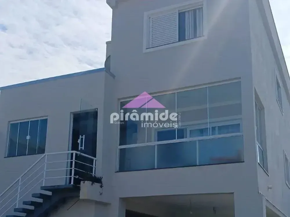 Casa, 3 quartos, 209 m² - Foto 2