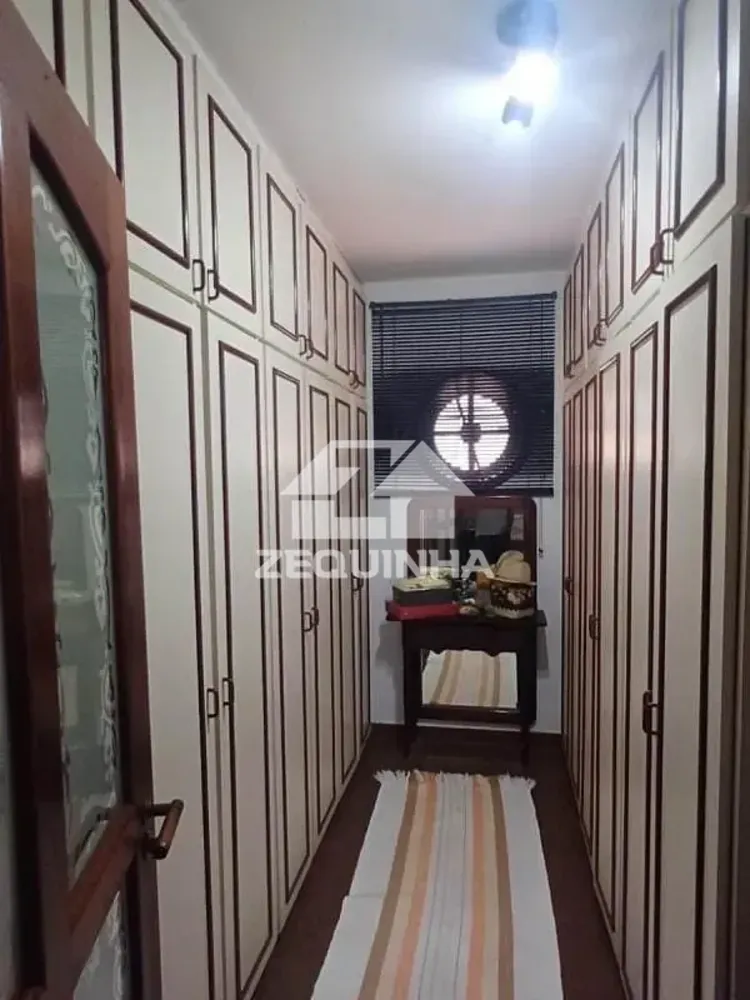 Casa, 3 quartos, 486 m² - Foto 1