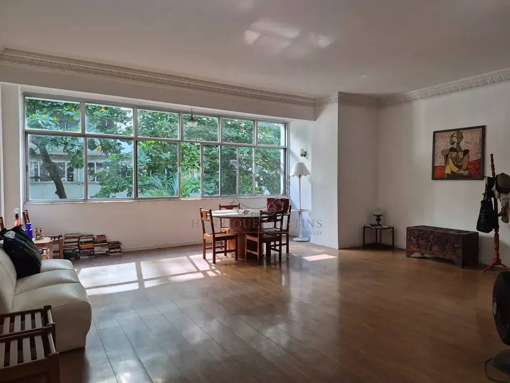 Apartamento, 3 quartos, 130 m² - Foto 2
