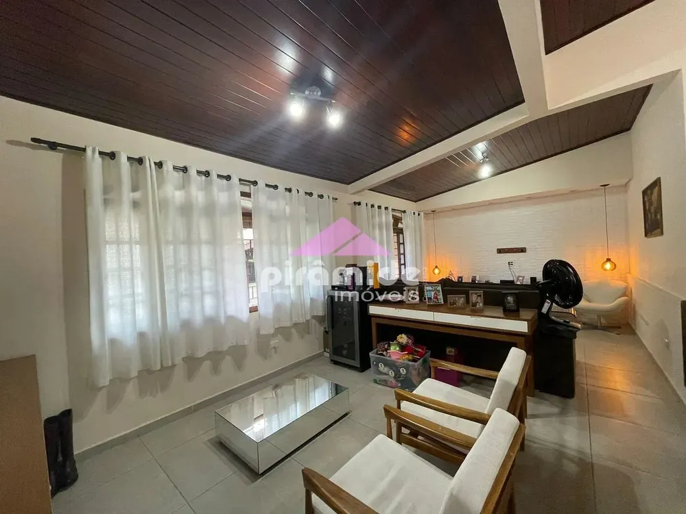 Casa, 3 quartos, 180 m² - Foto 4