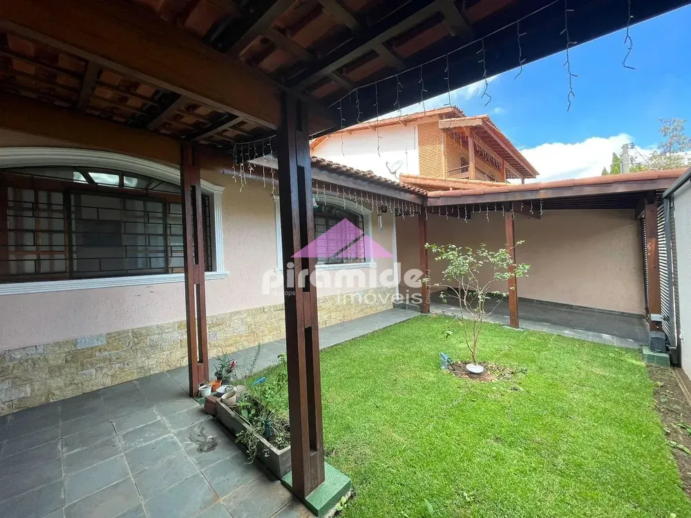Casa, 3 quartos, 180 m² - Foto 2