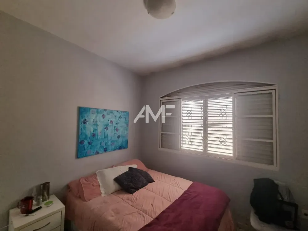 Casa, 3 quartos, 247 m² - Foto 3
