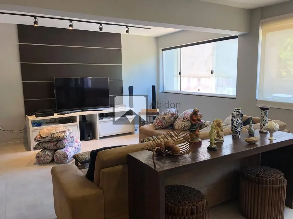 Casa, 3 quartos, 270 m² - Foto 6