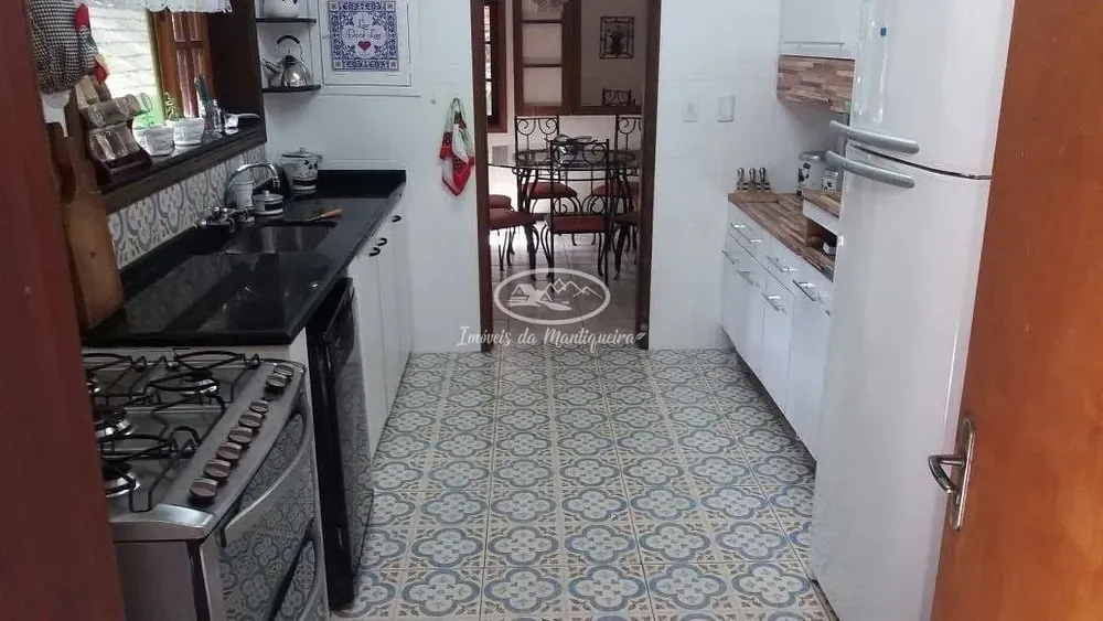 Casa, 3 quartos, 231 m² - Foto 4