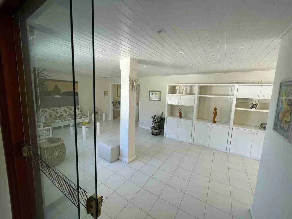 Casa, 5 quartos, 1187 m² - Foto 4