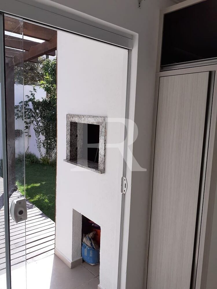 Sobrado à venda com 2 quartos, 96m² - Foto 2