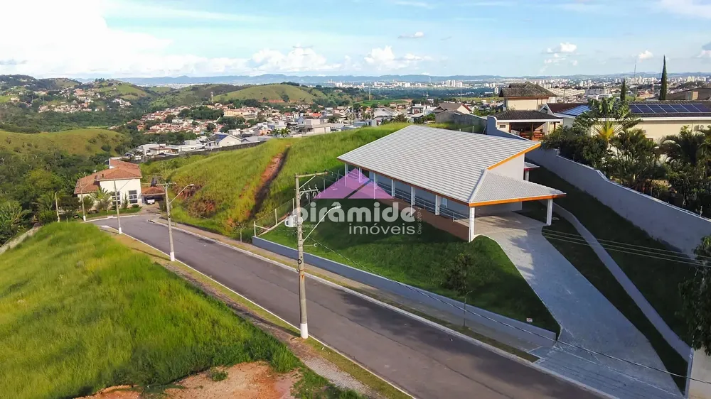 Casa, 3 quartos, 250 m² - Foto 1