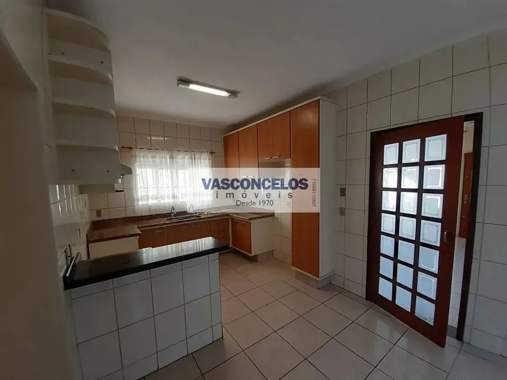 Casa, 4 quartos, 256 m² - Foto 6