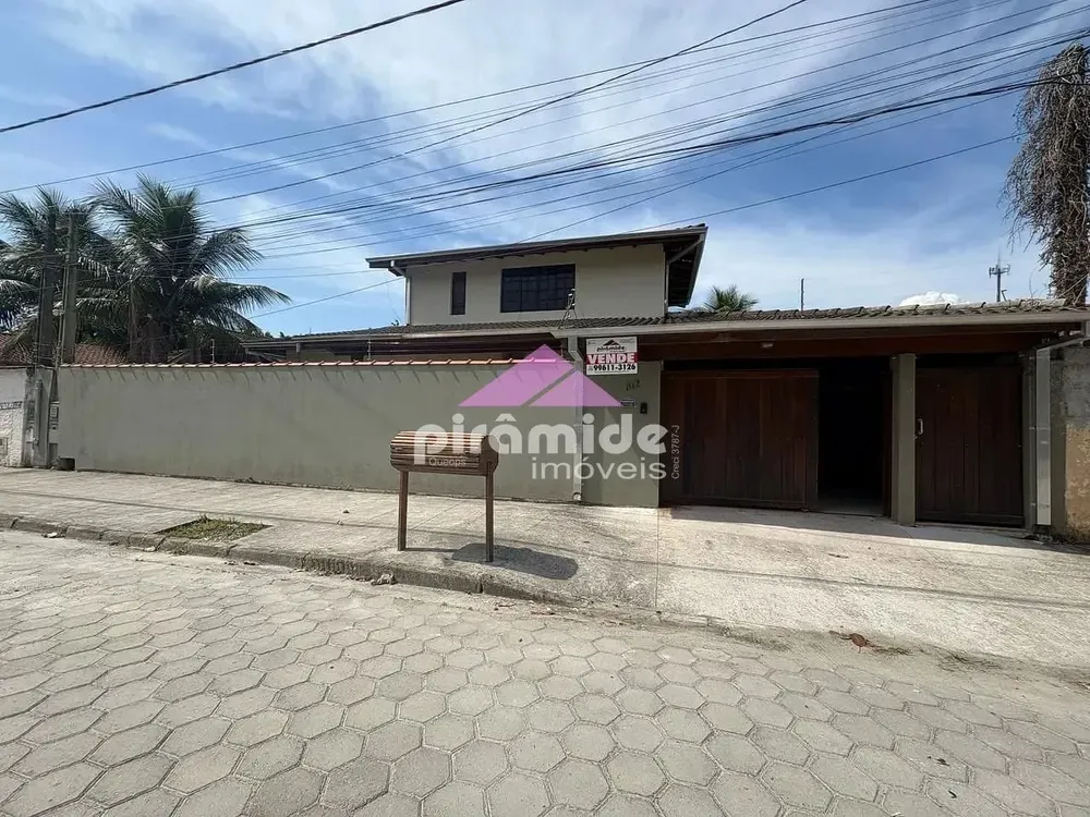 Casa, 2 quartos, 297 m² - Foto 2