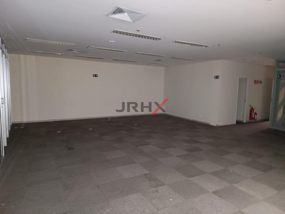 Casa à venda e aluguel com 1 quarto, 1025m² - Foto 9