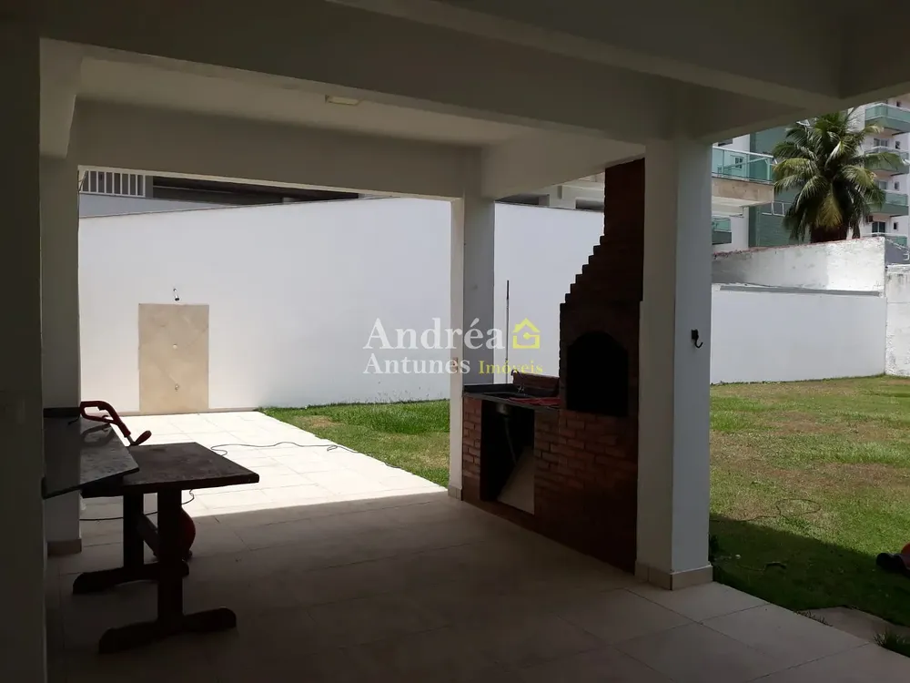 Casa, 4 quartos, 250 m² - Foto 3