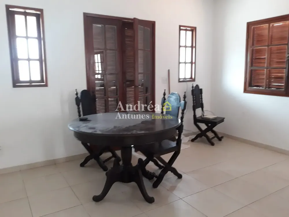 Casa, 4 quartos, 250 m² - Foto 15