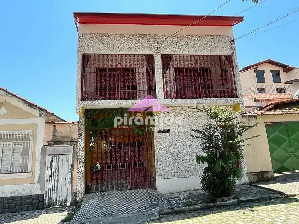 Casa, 8 quartos, 197 m² - Foto 2