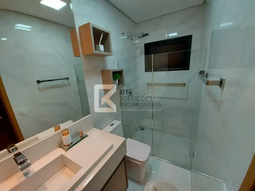 Sobrado, 3 quartos, 253 m² - Foto 2