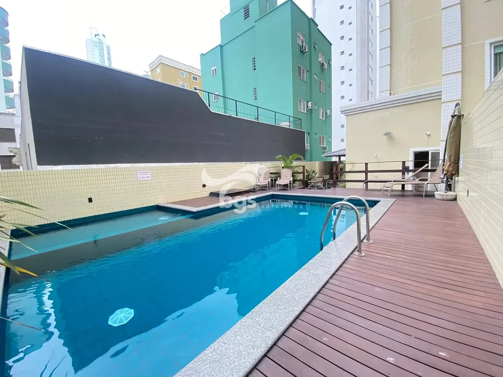 Apartamento, 3 quartos, 140 m² - Foto 1
