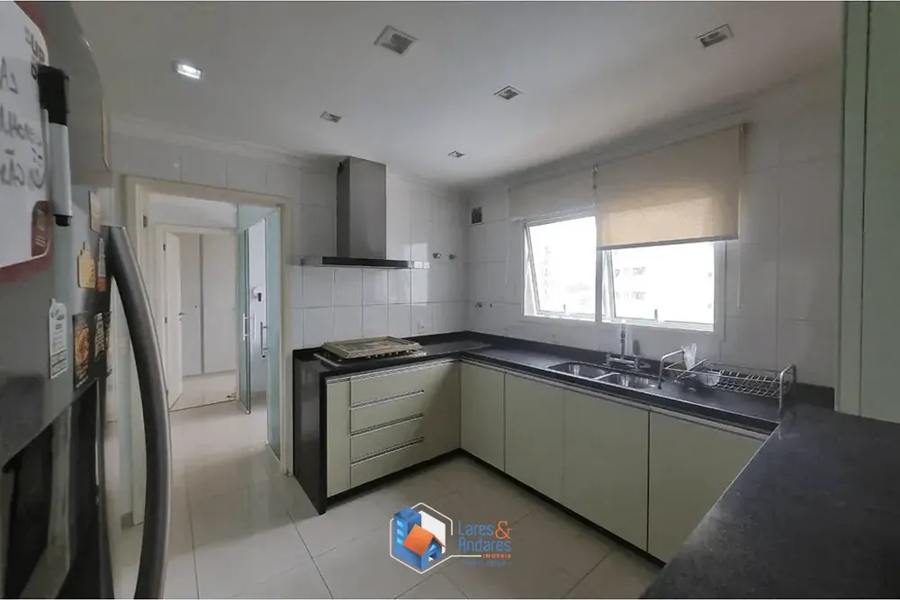 Apartamento, 3 quartos, 191 m² - Foto 2